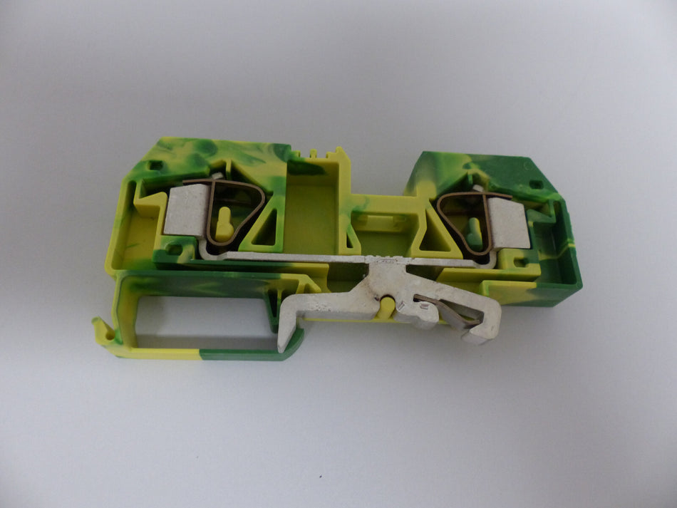 14x Wago 283-907 Schutzleiterklemme