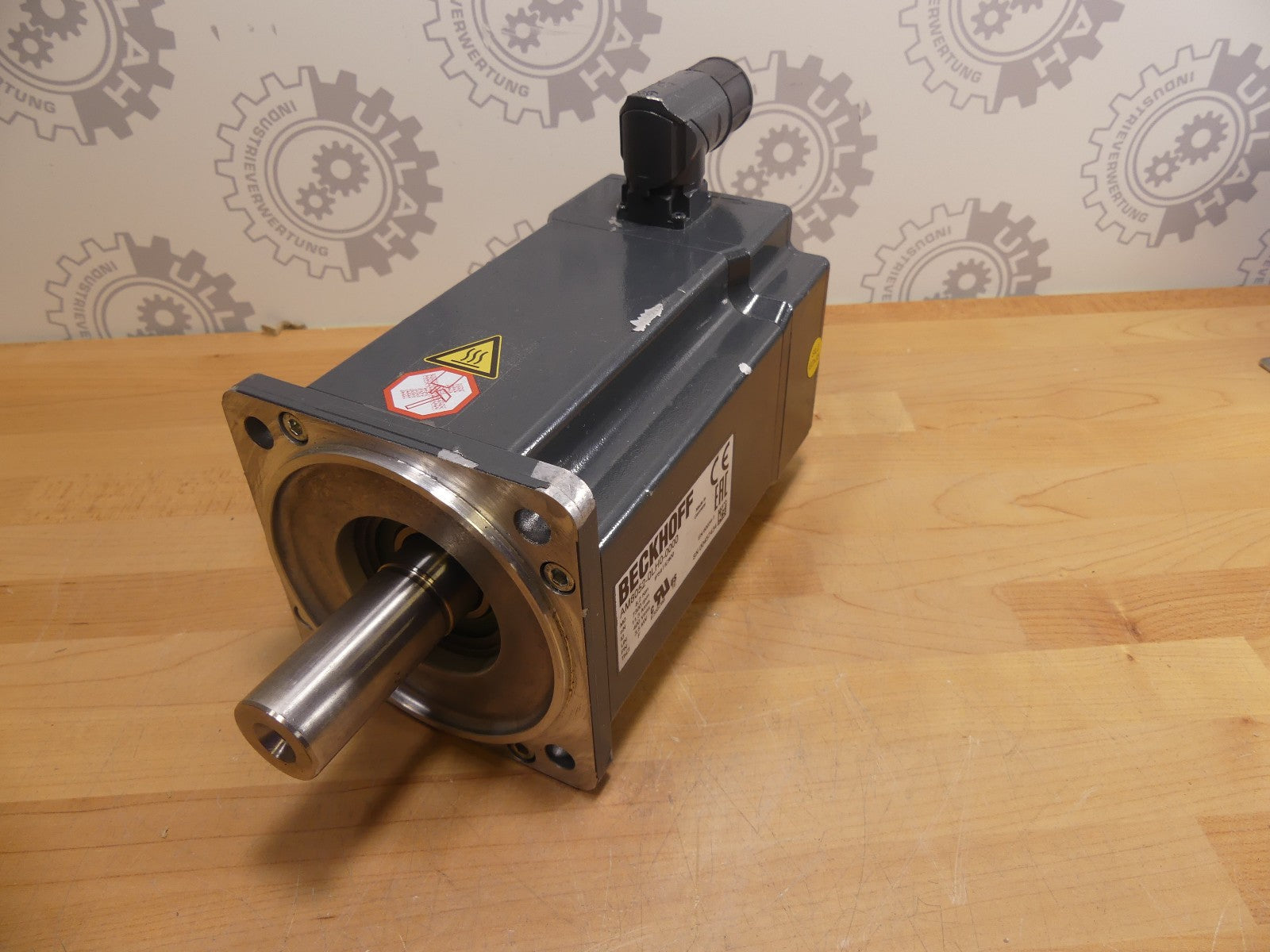 Beckhoff AM8052-0LH0-0000