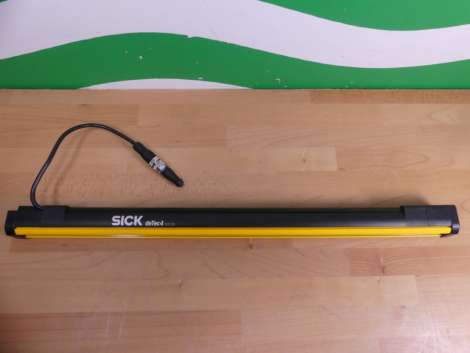 SICK C4C-EA04510A10000 Sicherheitslichtvorhänge deTec4 Core Empfänger ID:1211470