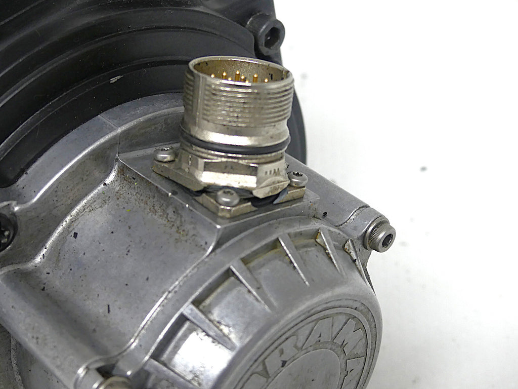 Rexroth Indramat MHD095C-058-PG0-AN (anschlussstecker beschädigt)