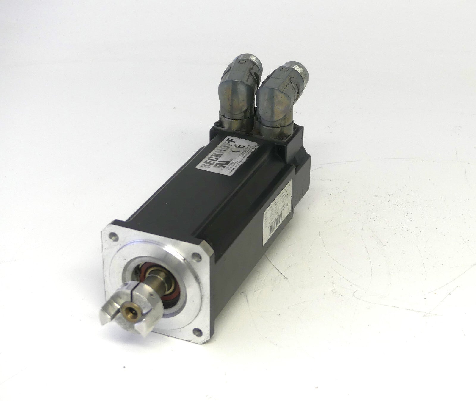 BECKHOFF AM3033-0C10-0000