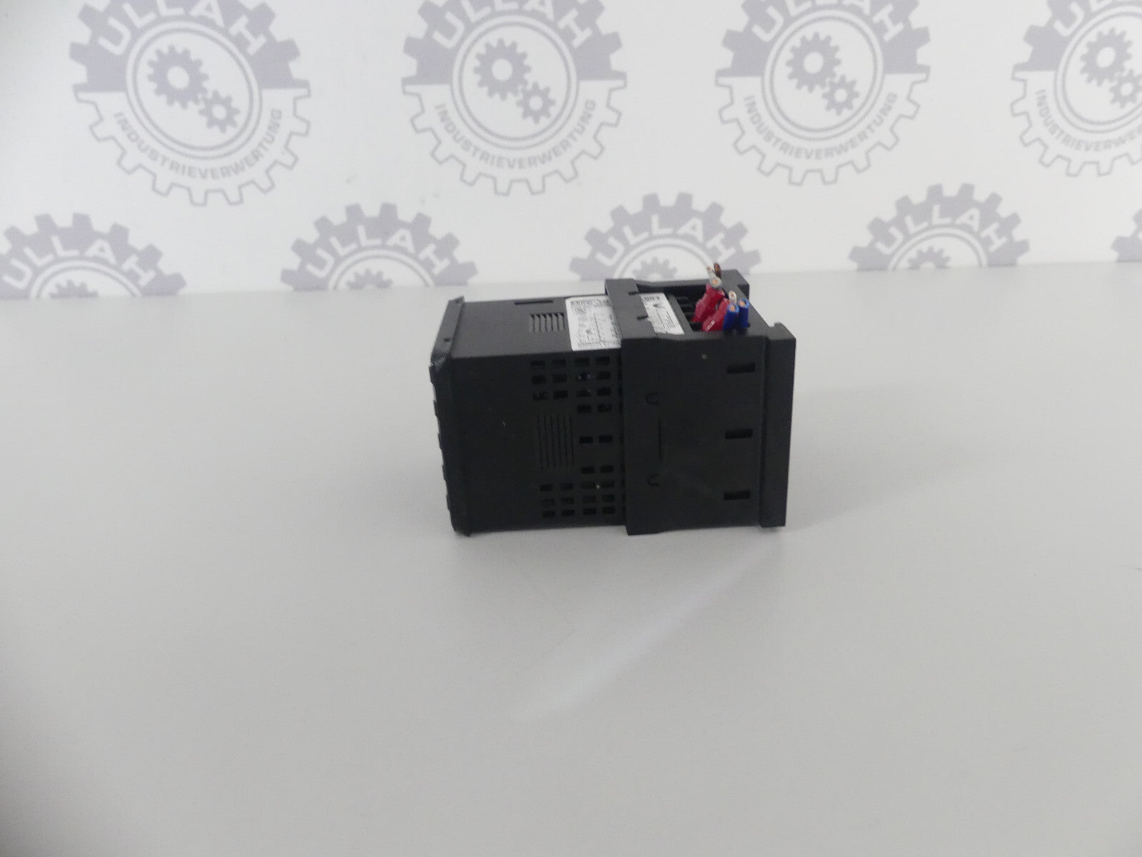 Omron E5CC-TQX3D5M-003