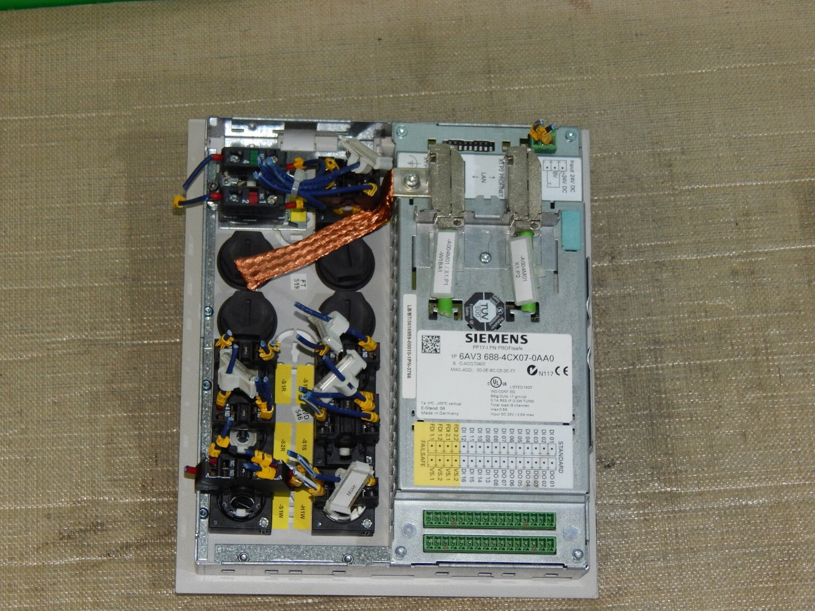 Siemens 6AV3688-4CX07-0AA0 / 6AV3 688-4CX07-0AA0 s. Bilder