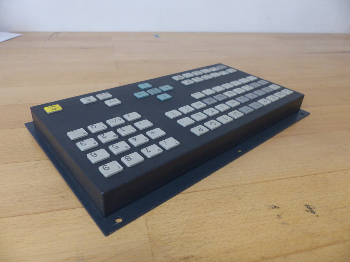 SIEMENS SINUMERIK 840 D CNC-TASTATUR 0P0325