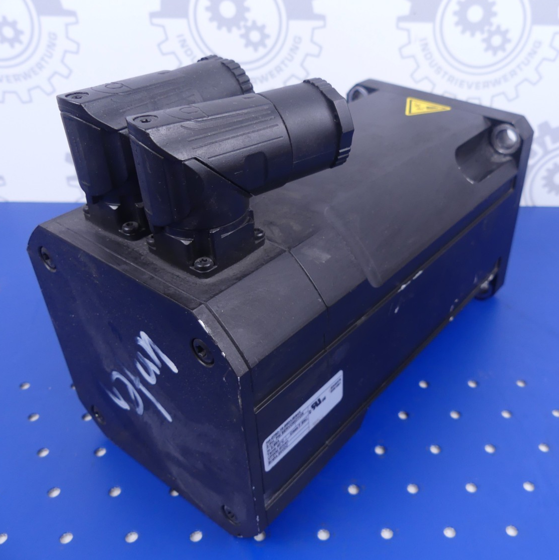 LTI LSN-097-0750-15-560/T1,S4,B  11773021 Servomotor