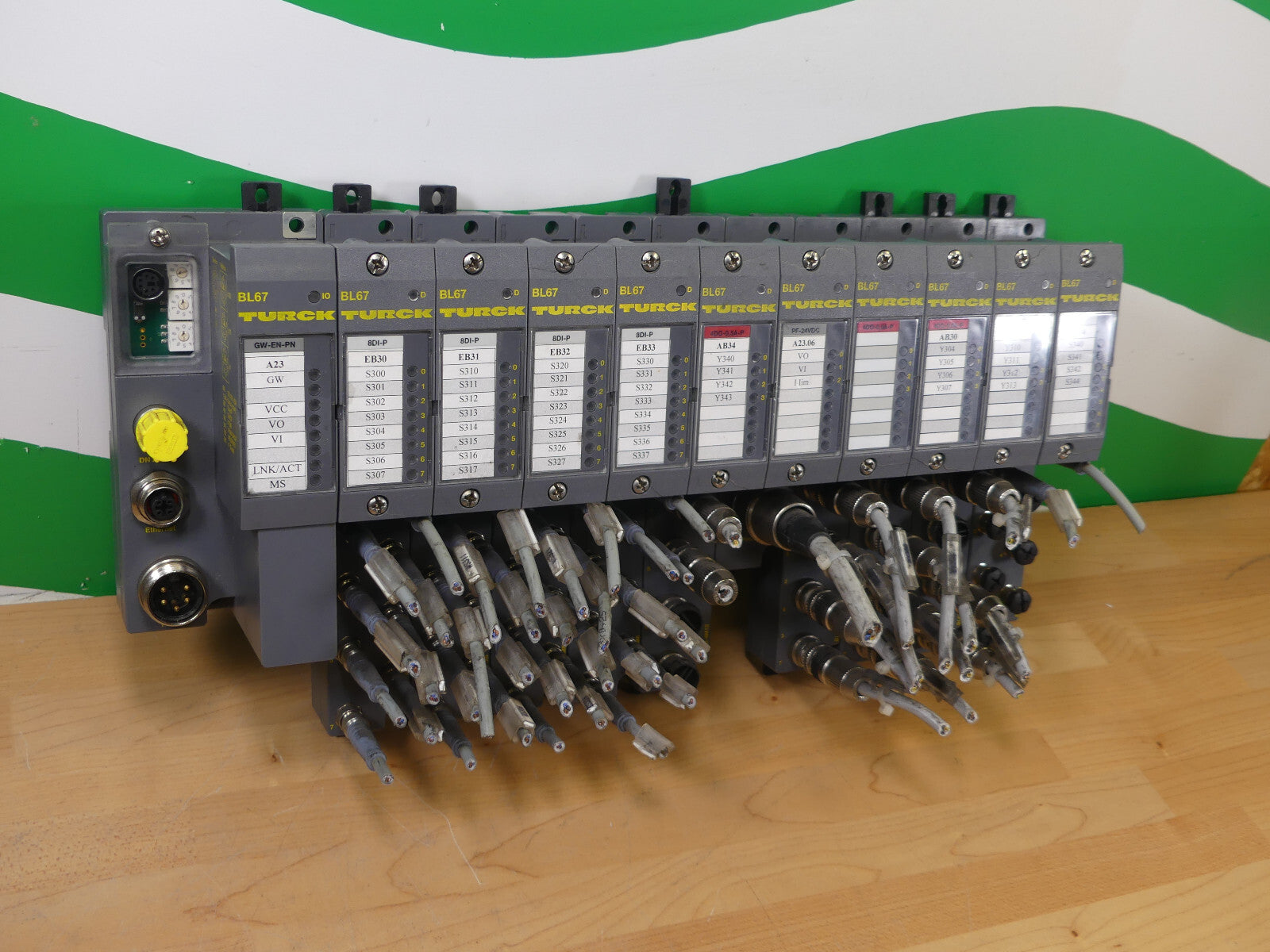 Turck BL67 BL67 GW-DP (1x) BL67 8DI-P (6x) BL67-4AI-V/I (5x) (s.Bilder)
