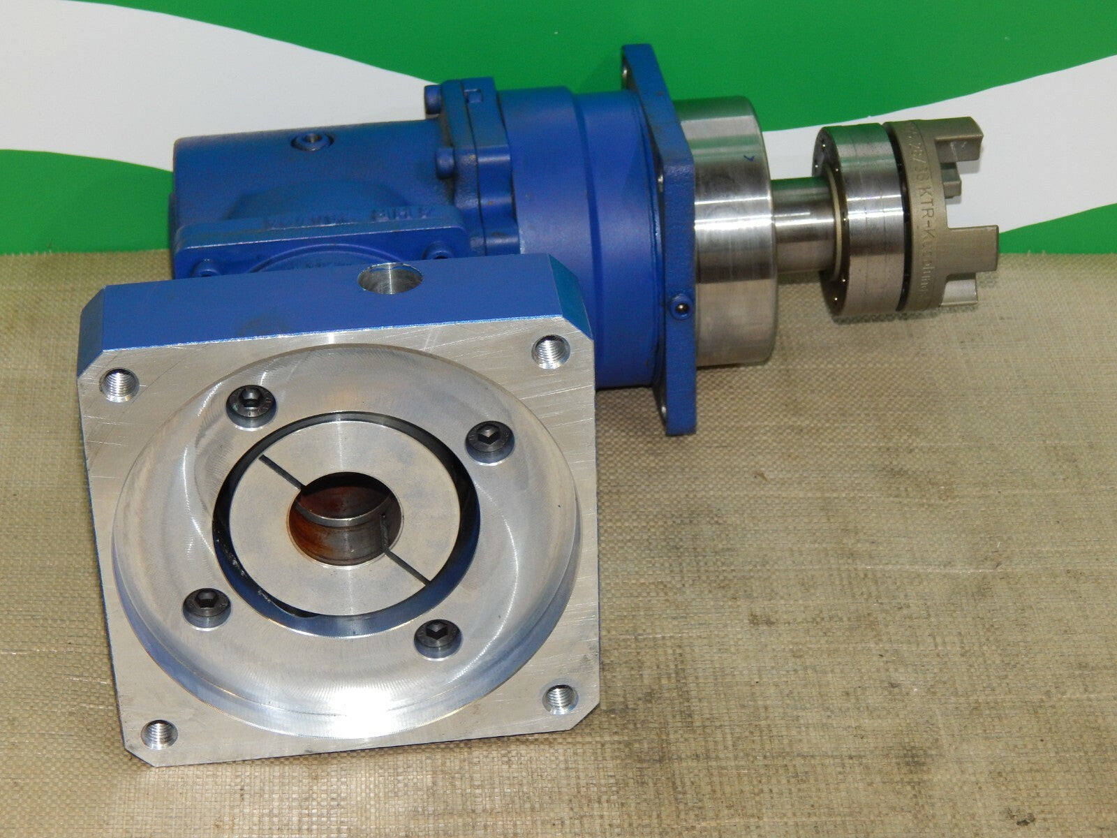 alpha Getriebe  Typ: SPK 100-MF2-4  041-000 s.Bilder