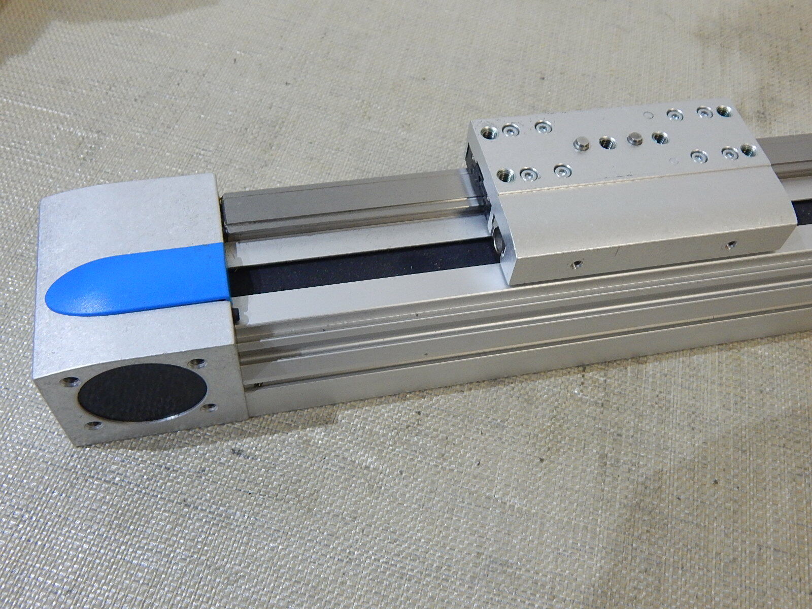  Festo Zahnriemenachse EGC-70-230-TB-KF-0H-GK 556813