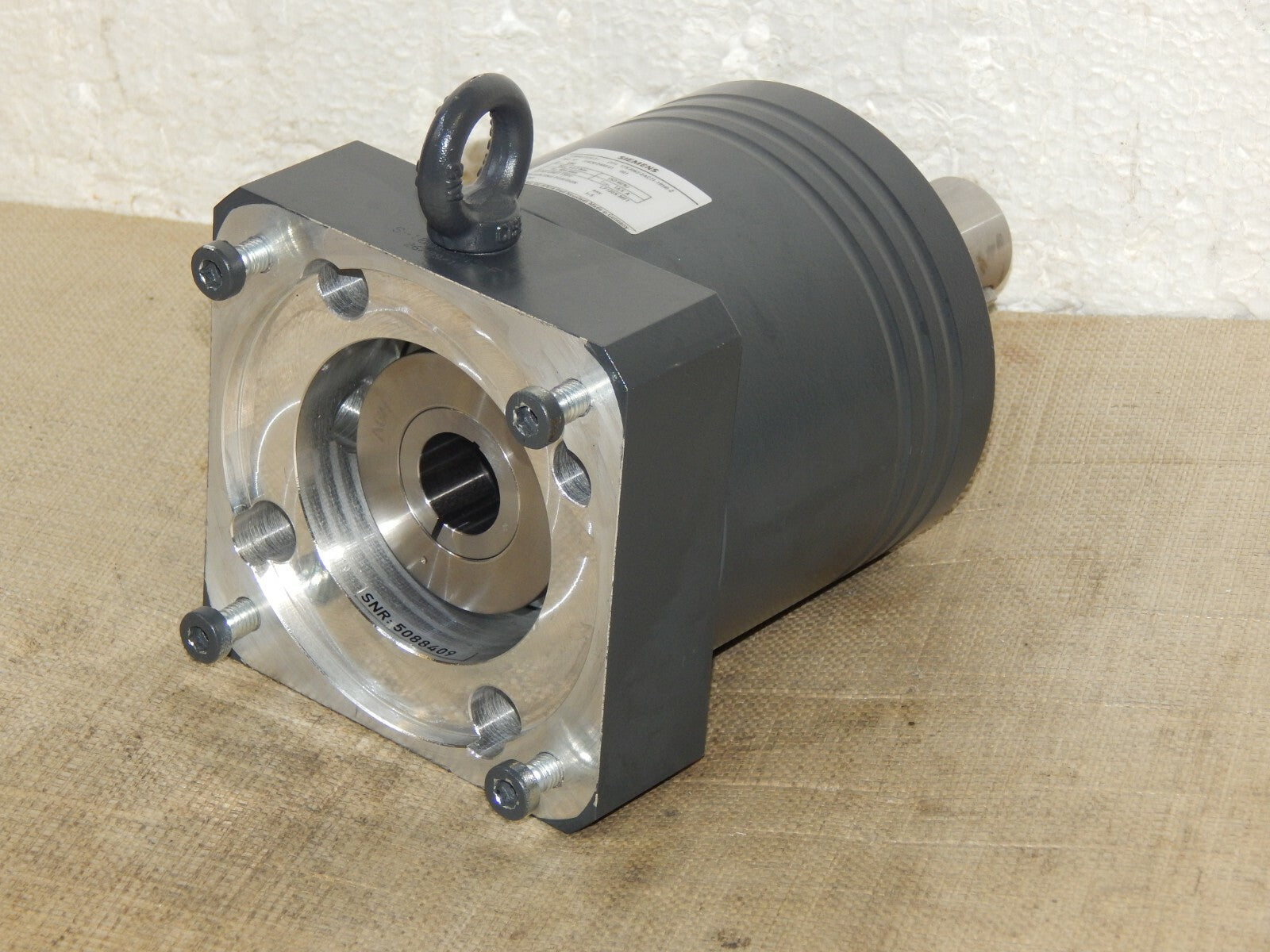  SIEMENS LP120S-MF1 PLANETEN-GETRIEBE ,RATIO : i= 5 Neuwertig 