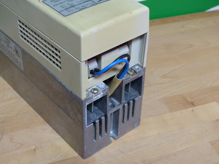 Flender Motox Drive E167544 Frequenzumrichter 1,6  KVA