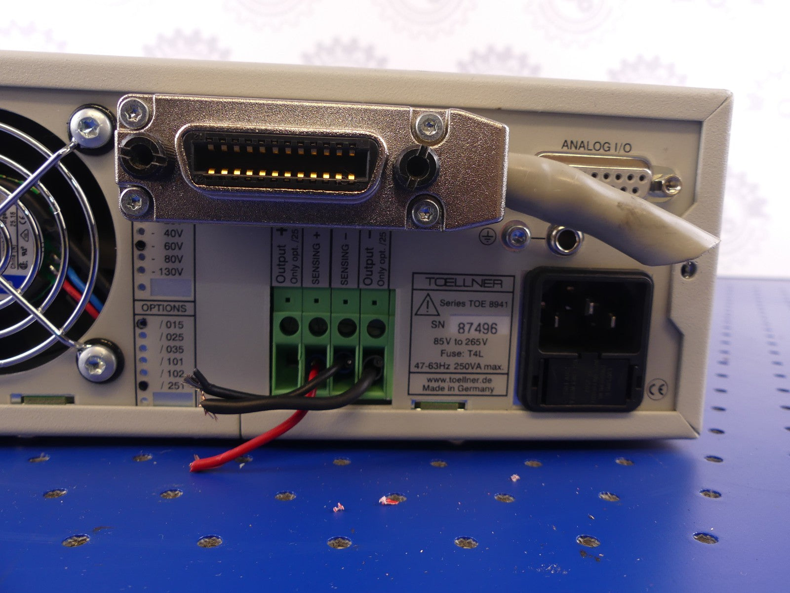 TOELLNER TOE 8941 DC Power Supply