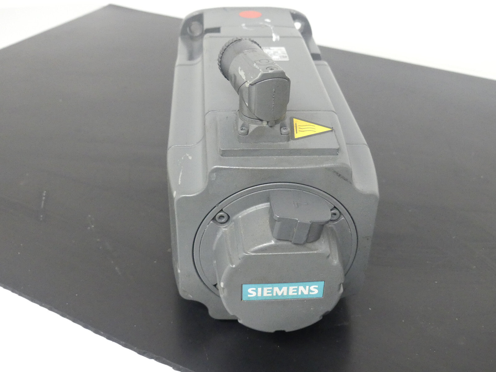 siemens 1fk7064-4ch71-1bh1 used
