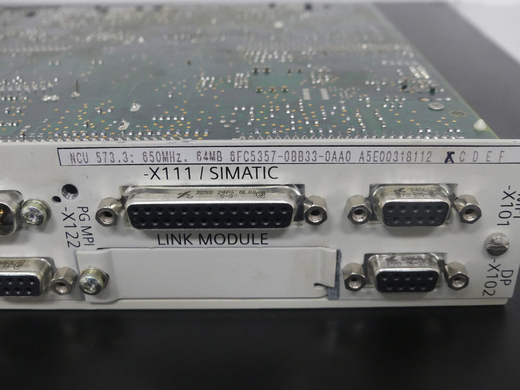 Siemens 6FC5357-0BB33-0AA0  SINUMERIK 840D/DE NCU 573.3, 650 MHZ,