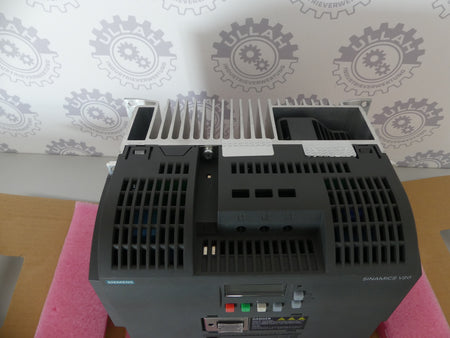 Siemens 6SL3210-5BE31-1CV0 leicht beschädigt S.Bilder