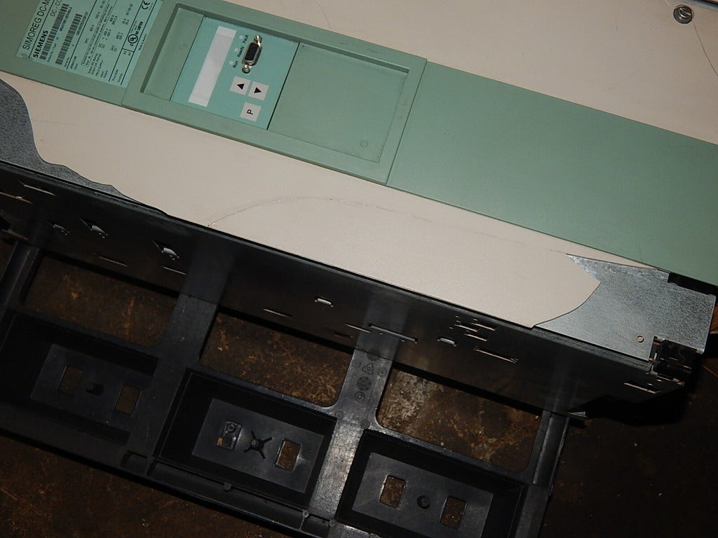  Siemens simoreg DC-Master Converter 6RA7081-6DV62-0  gehaus beschädigt s.Bilder