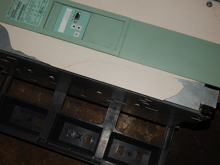  Siemens simoreg DC-Master Converter 6RA7081-6DV62-0  gehaus beschädigt s.Bilder