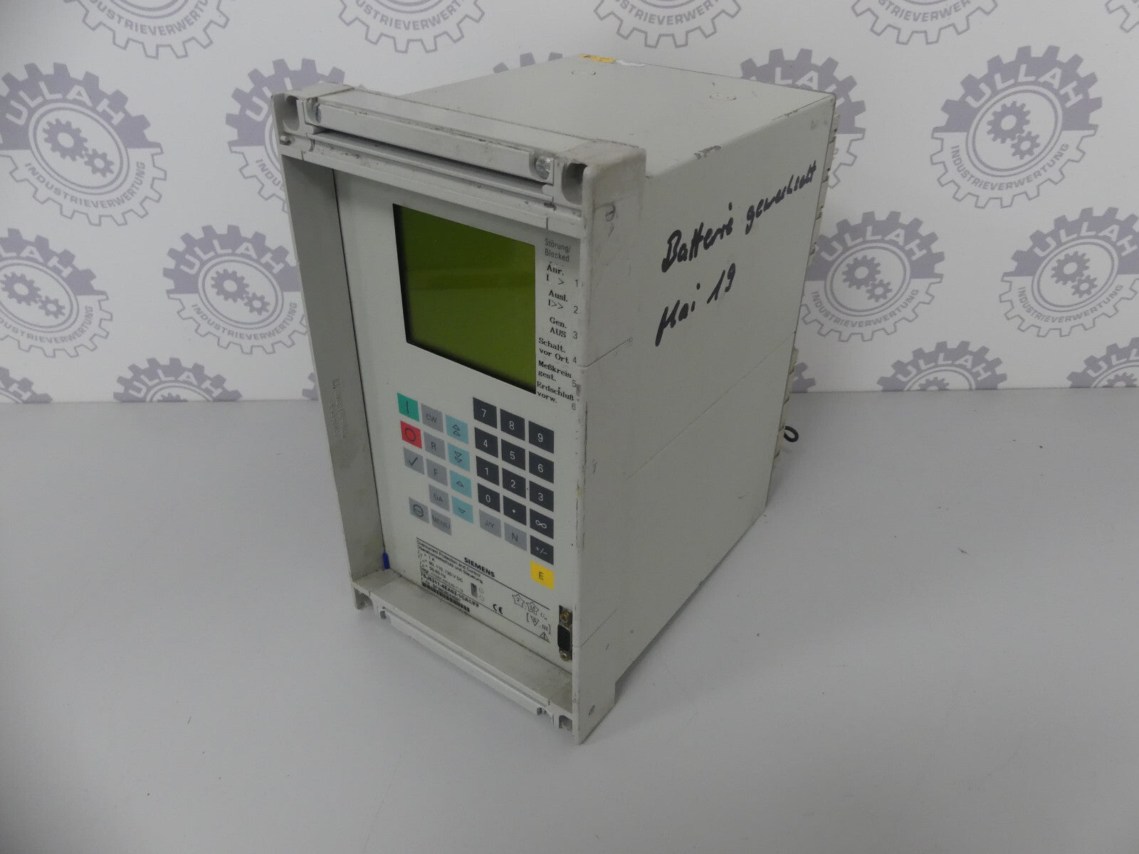 Siemens 7SJ5311-4EA02-1CA1/FF Überstromseitschutz