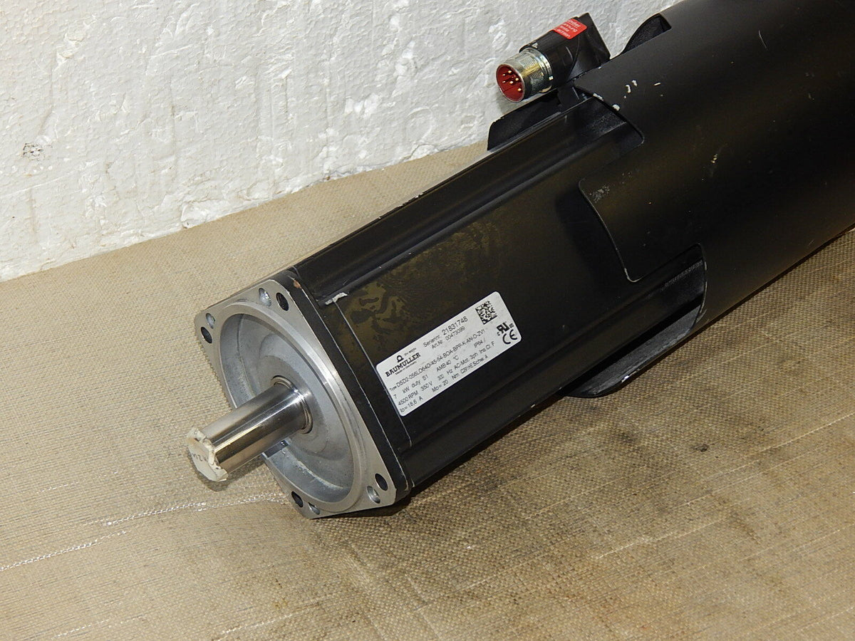 Baumüller DSD2-056LO64O-45-54-BOA-BPP-K-AN-ZV1 Servomotor 
