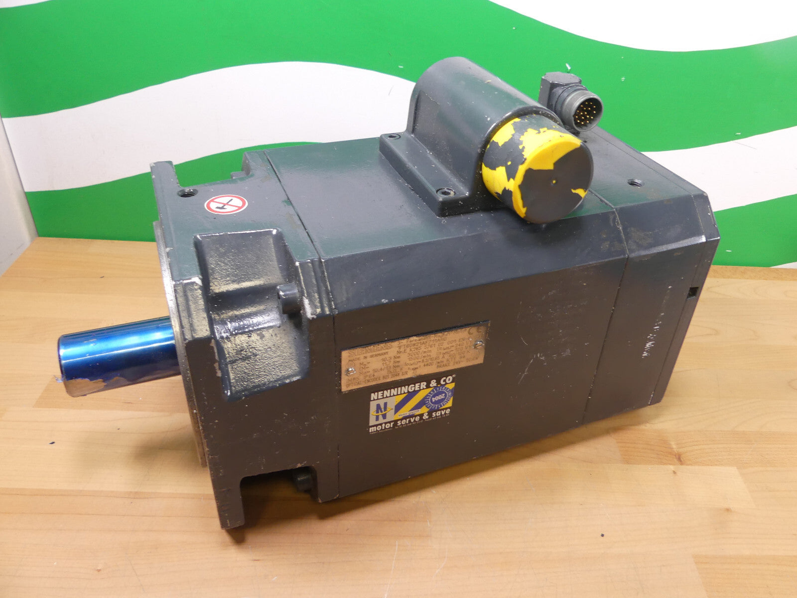 SIEMENS 1FT6082-1AF71-1AH0 1FT60821AF711AH0