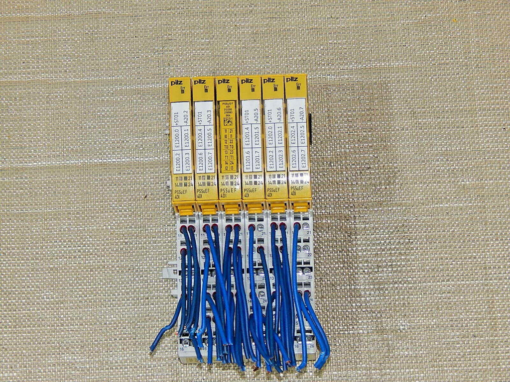 6x PILZ PSSu E F 4DI Ident. Nr. 312200 Used