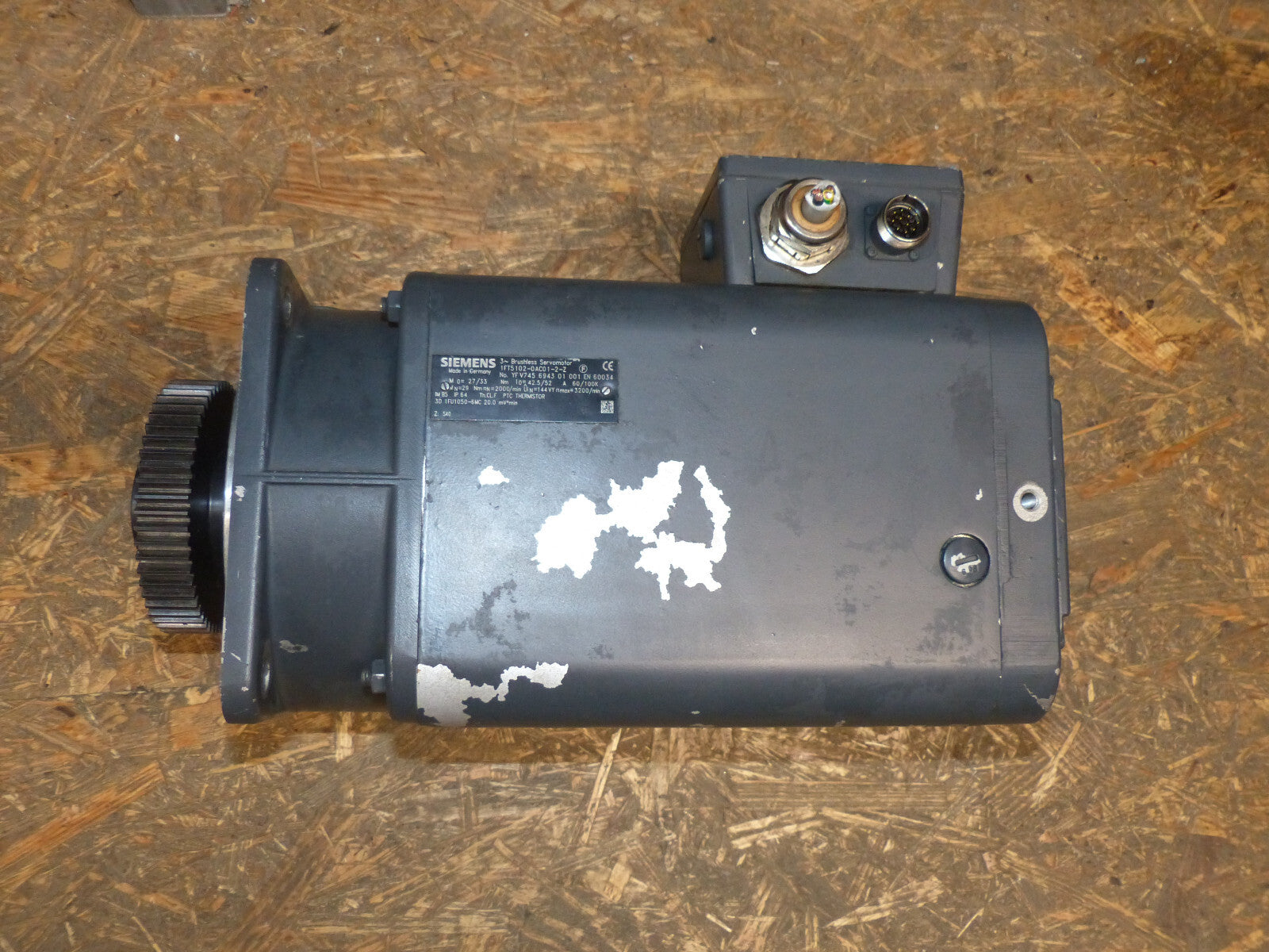 Siemens Servomotor 1FT5102-0AC01-2-Z used