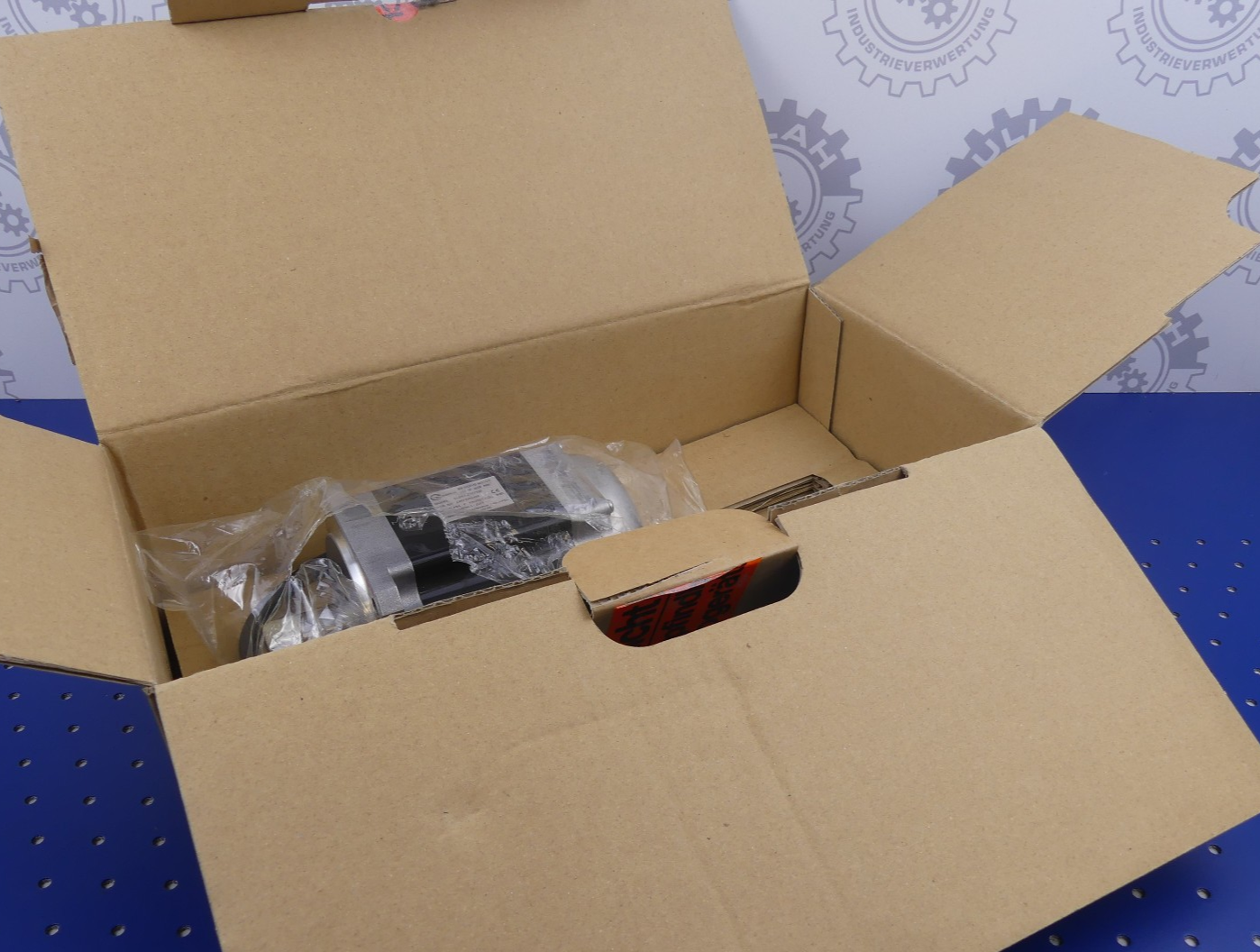 Toshiba Velconic VLBSV-ZA07530 Servo Motor