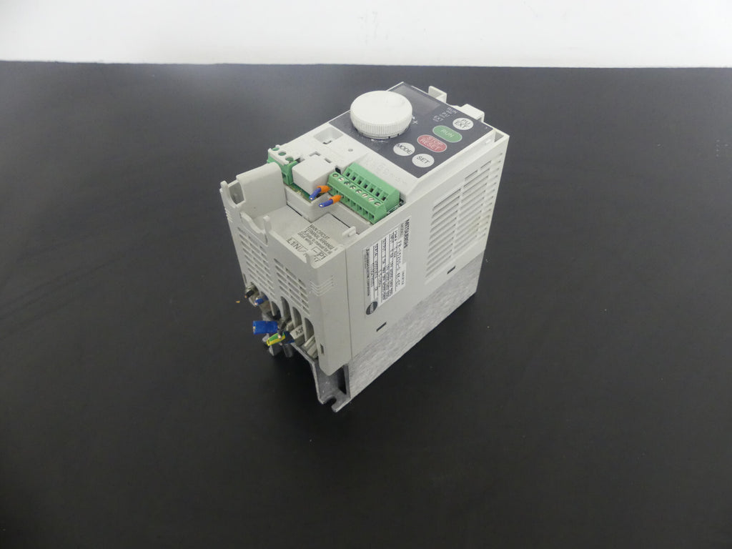 Mitsubishi FR-S520S-0.4K-EC beschädigt