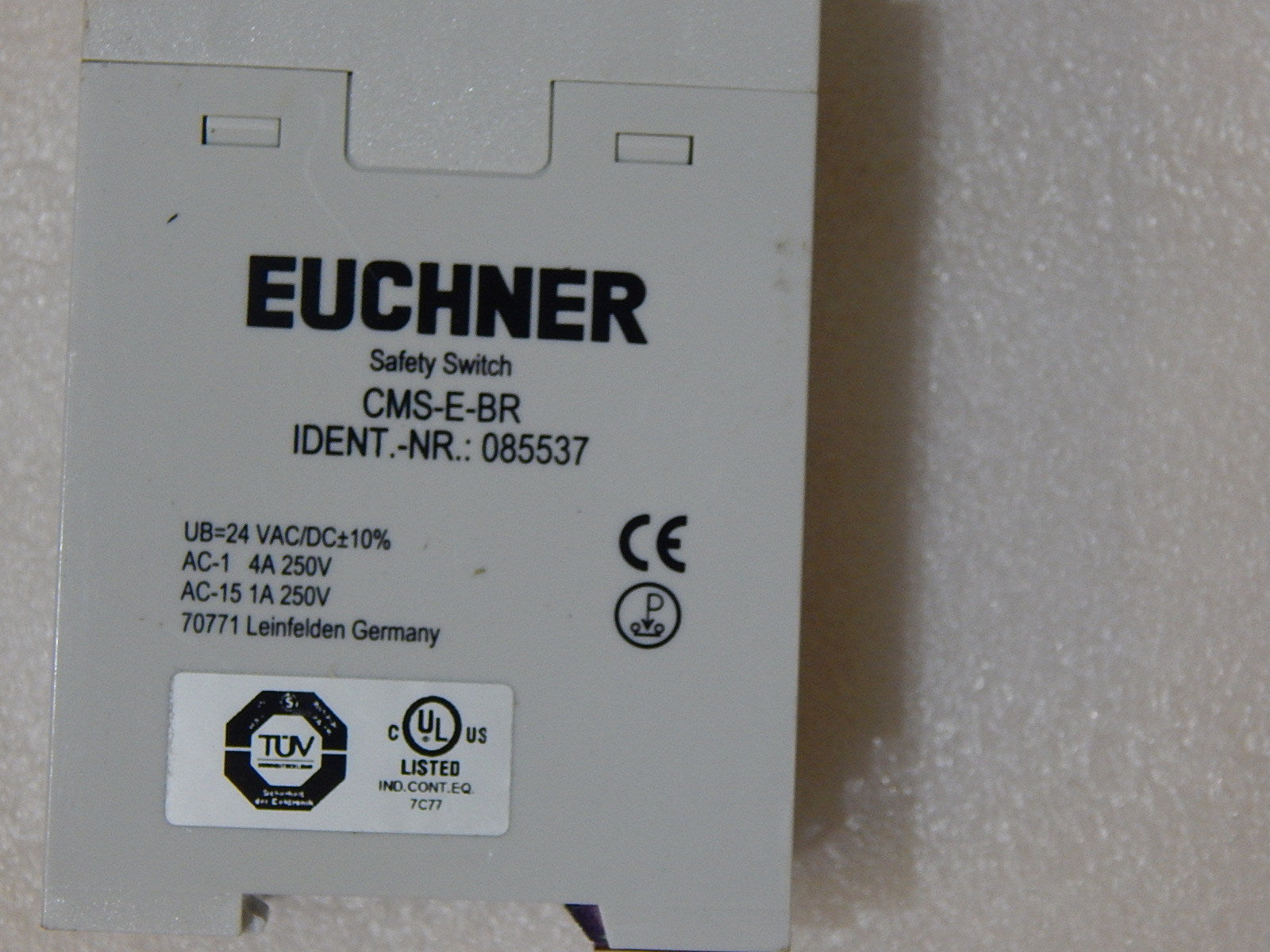 EUCHNER Safety Switch CMS-E-BR 085537  Used