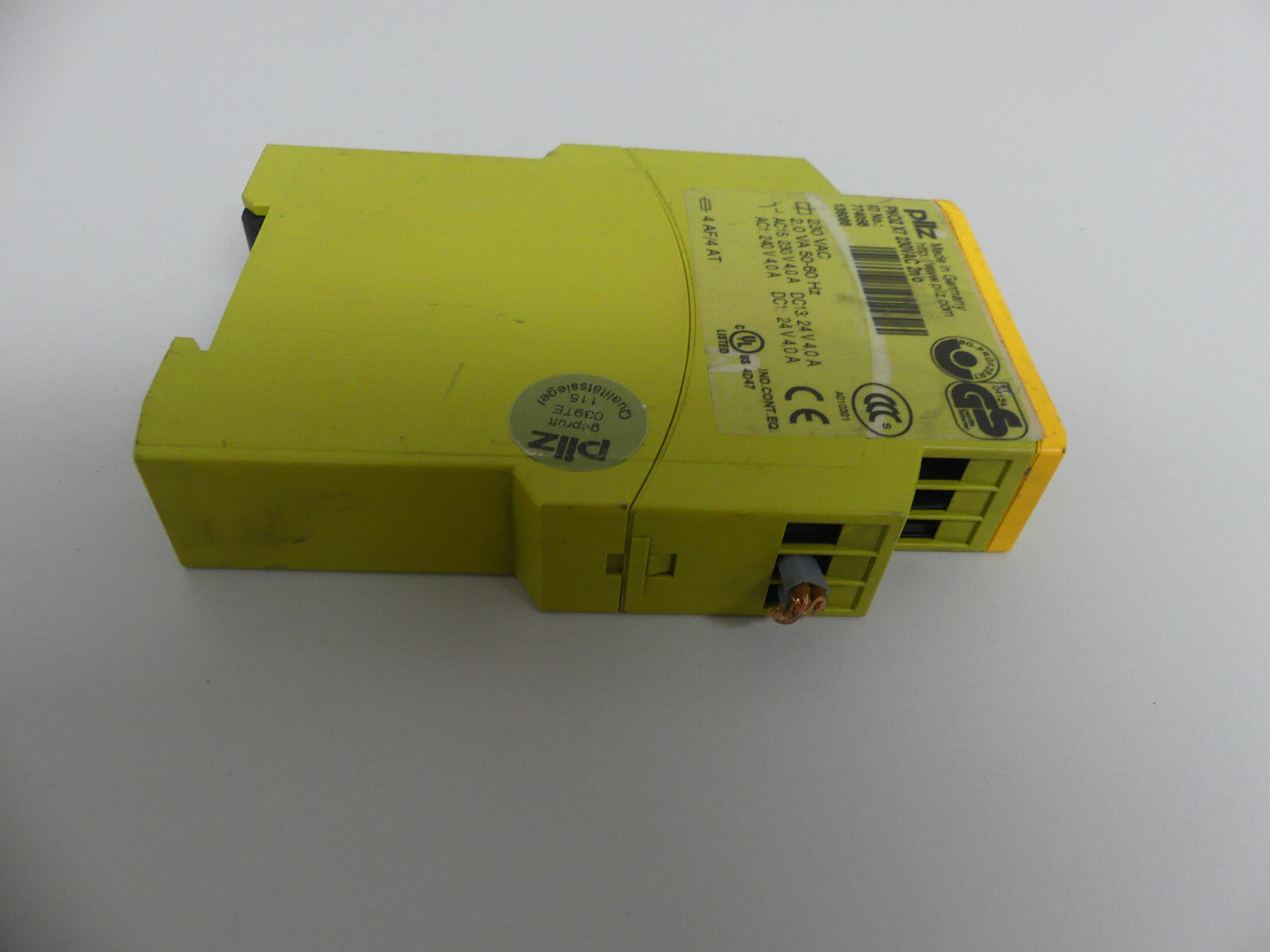Pilz Sicherheitsrelais PNOZ X7 230VAC 2n/0 ID.: 774056