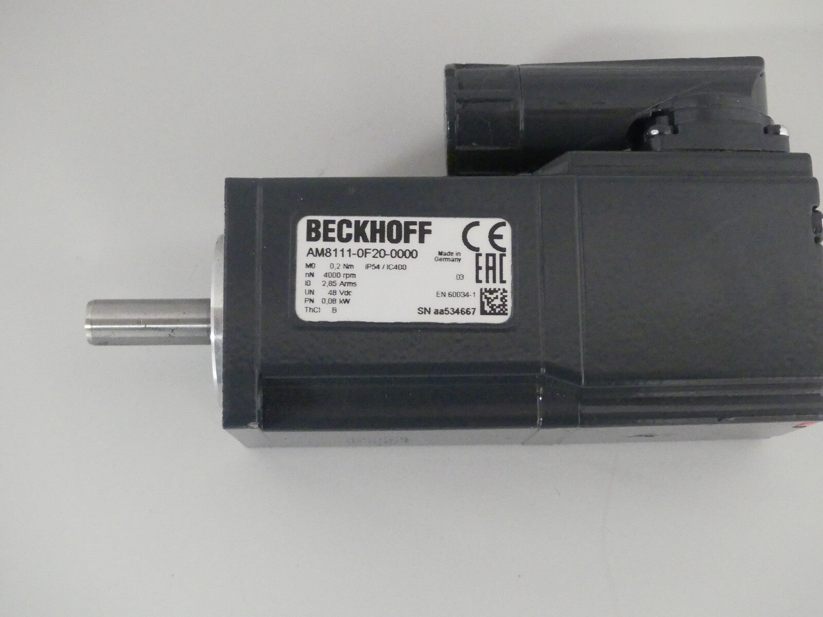 Beckhoff AM8111-0F20-0000