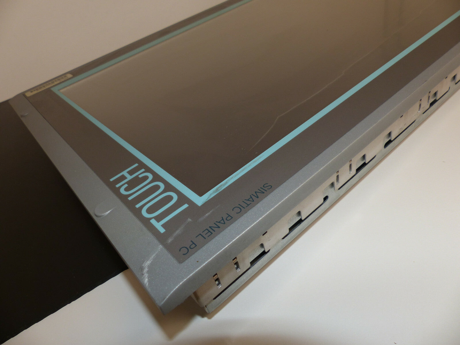 Siemens Simatic Panel PC Touch 19T 677B/C A5E02713398 S. Bilder