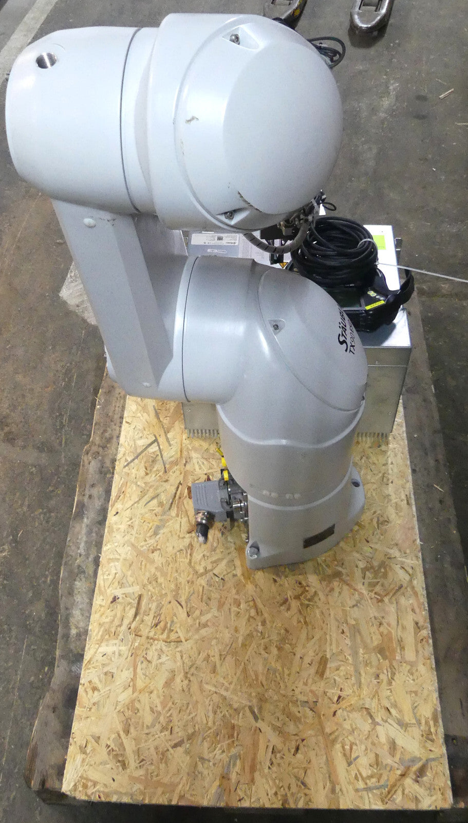 STÄUBLI  TX90L Industrieroboter + Steuerung CS8-TX90 Handbediengerät SP1 B.j2018
