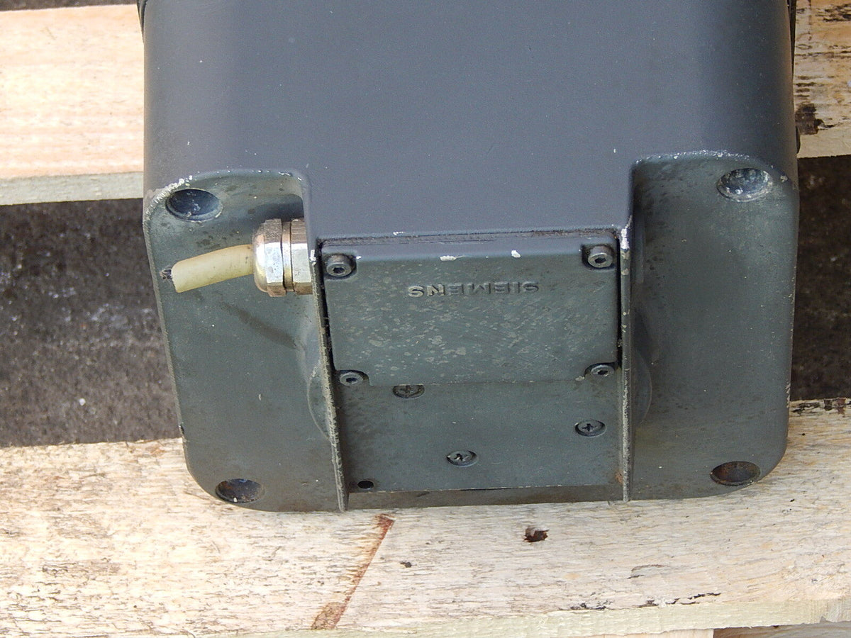 Siemens Spindelmotor 1PH6107-4NF49-Z 9kW Used