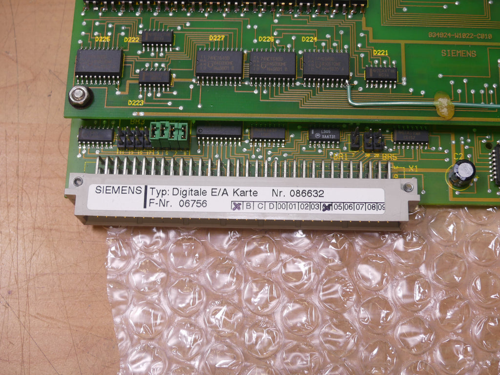 Trumpf 086632 mit Siemens G34924-W1021-C005 Ein-   Ausgabe Piggybackbaugruppe