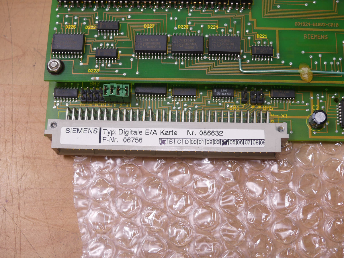 Trumpf 086632 mit Siemens G34924-W1021-C005 Ein-   Ausgabe Piggybackbaugruppe