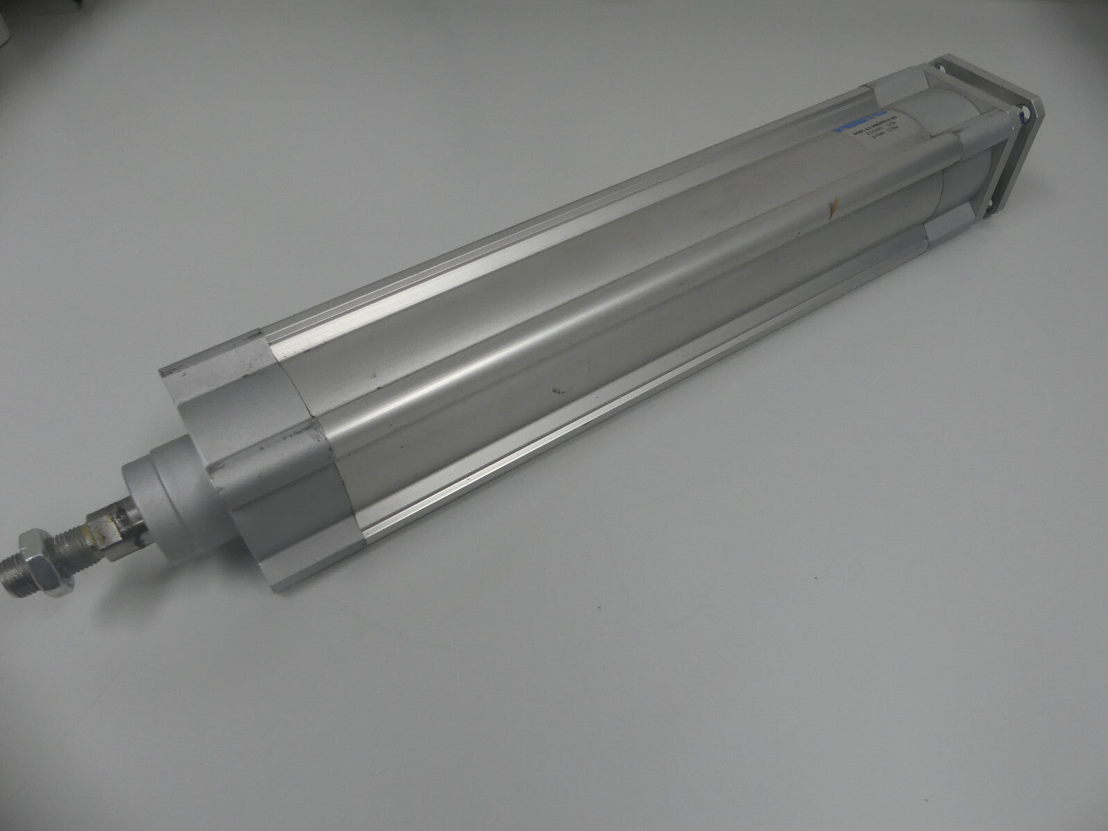 FESTO DSBC-63-300-PPVA-N3