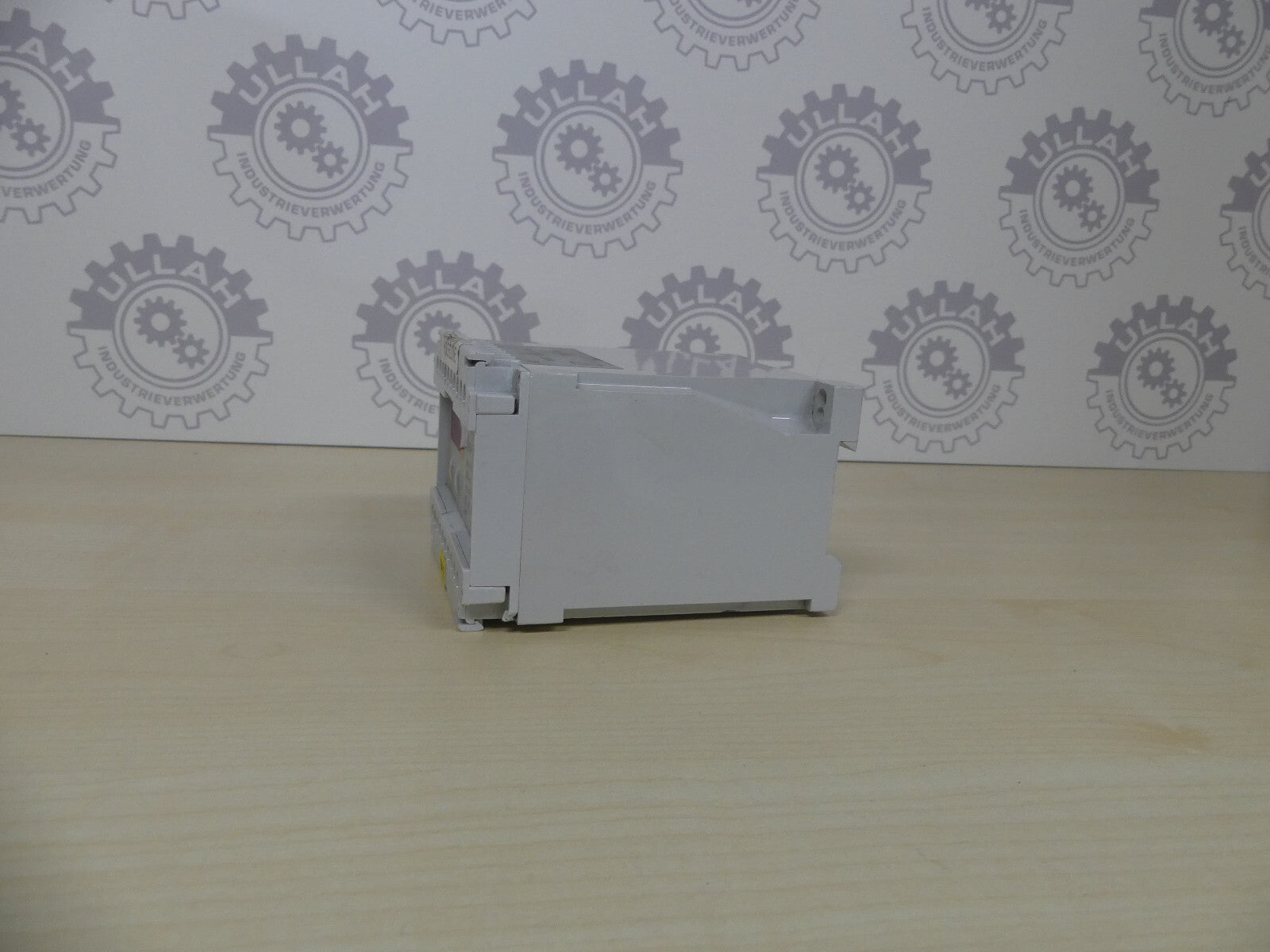 Sensus FM−1D/K