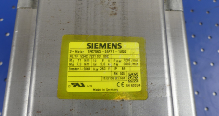 SIEMENS 1FK7063-5AF71-1AG0 LEICHT BESCHADIGT