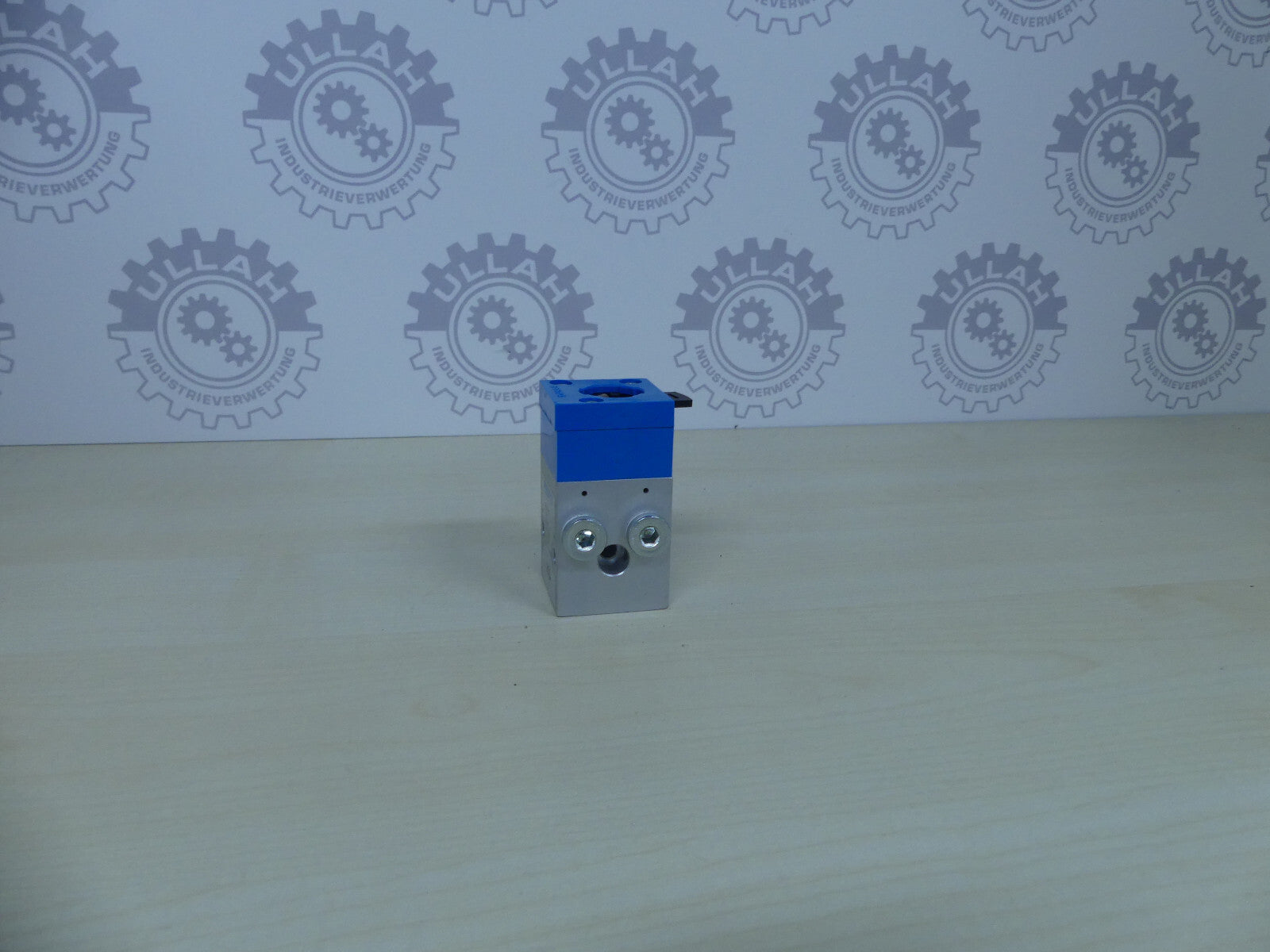 FESTO SVS-4-1/8-SA Fronttafelventil 3,5-8bar 543065