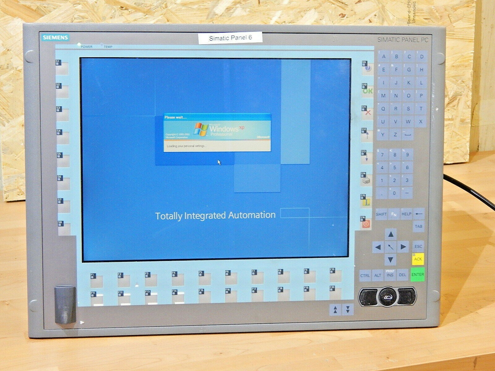  Siemens Simatic Panel PC 877  6AV7813-0BC20-1AC0   15" KEY used