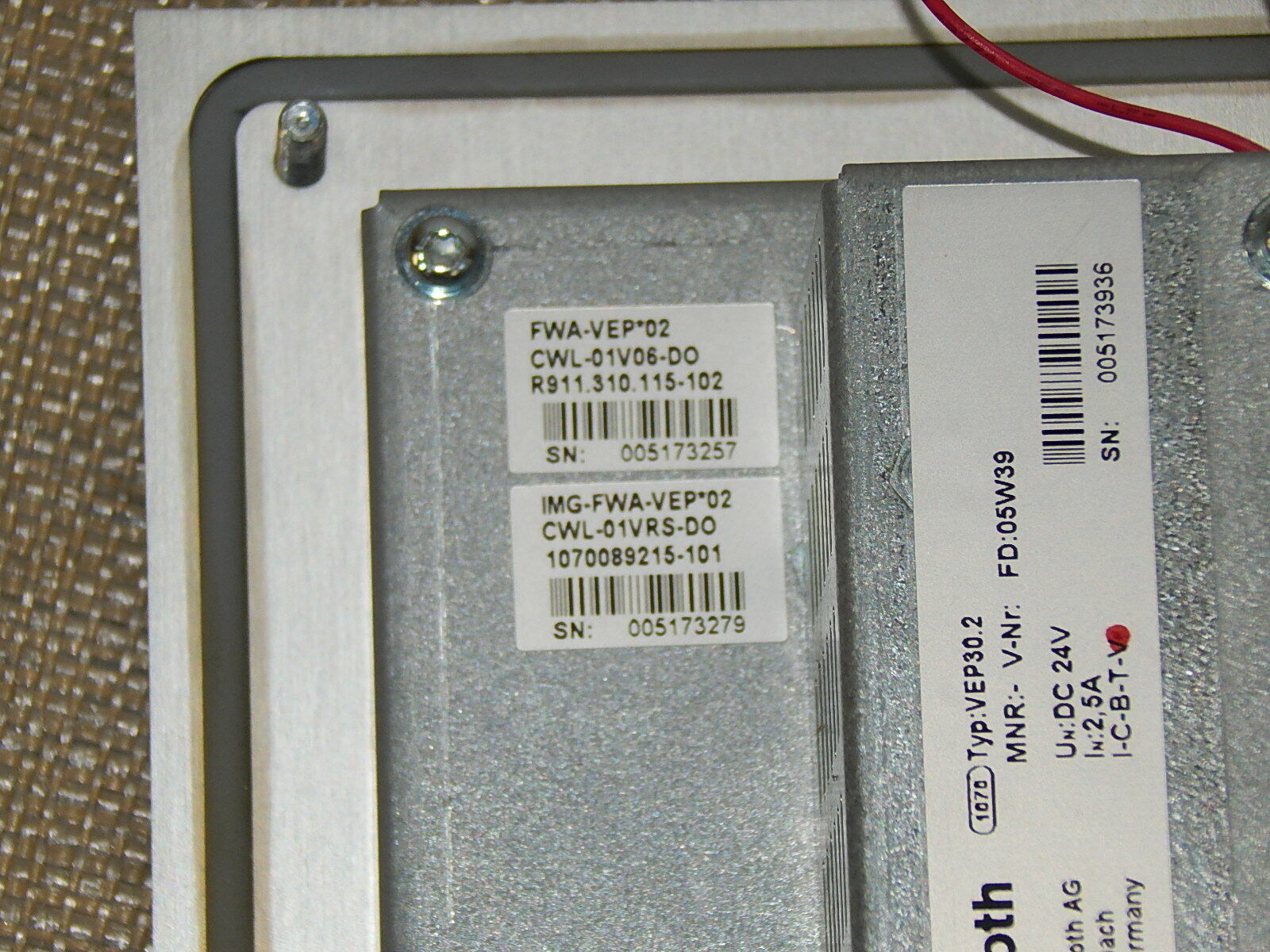  Rexroth IndraControl VEP 30  VEP30.2CCN U-128-NN-FW / Embedded Terminals used