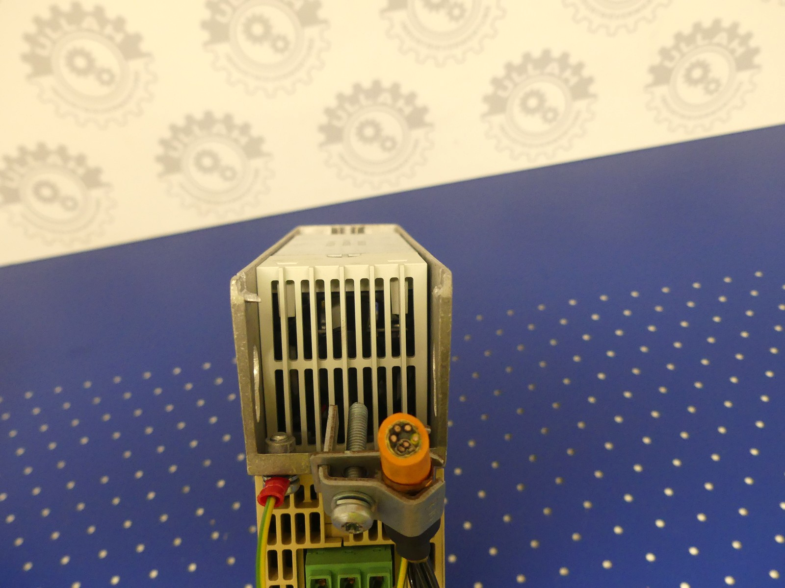 REXROTH HCS01.1E-W0013-A-02-B-ET-EC-NN-NN-NN-FW Leicht Beschädigt s.Bilder