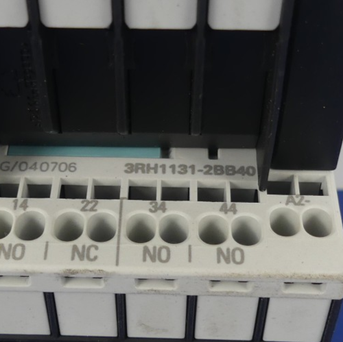 Siemens Sirius 3RH1131-2BB40+ 3RH1911-2FA31+3RT1916-1EH00