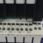 Siemens Sirius 3RH1131-2BB40+ 3RH1911-2FA31+3RT1916-1EH00