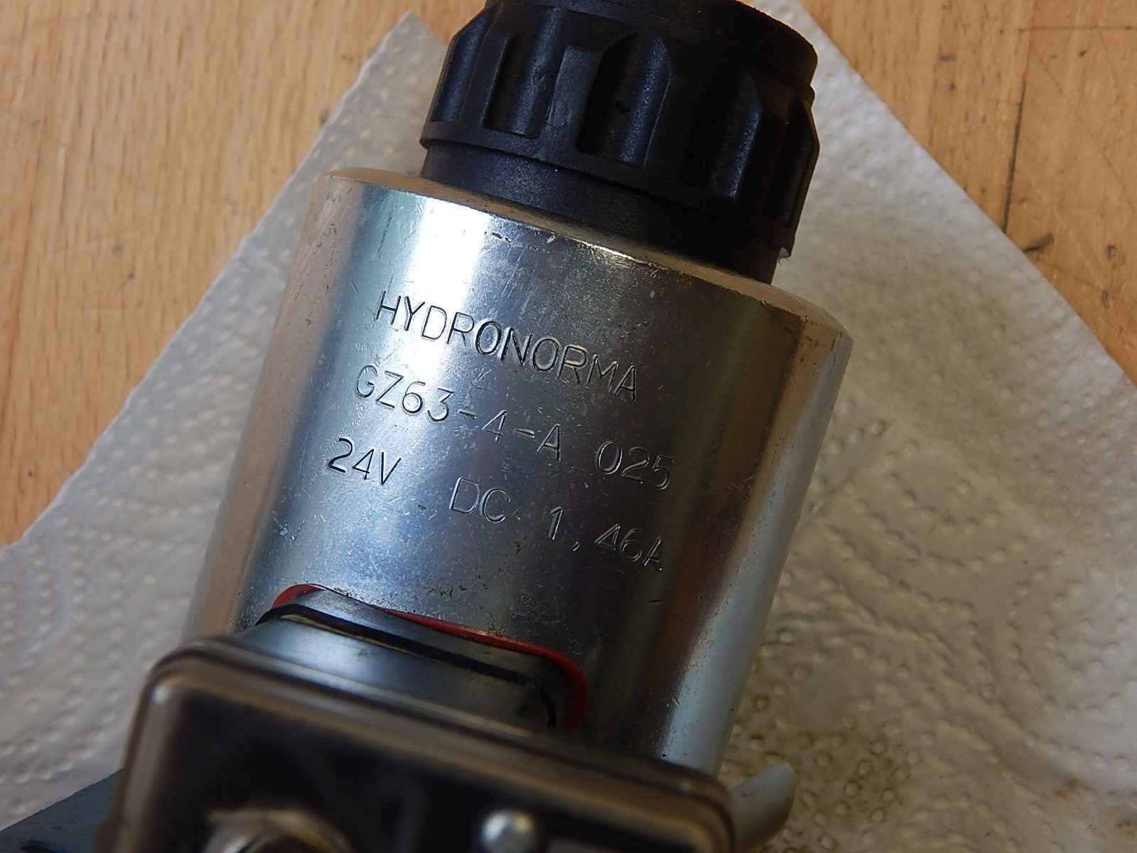 Rexroth Hydonorma Arburg  Hydraulikventil 5-4WE 10 E67-32/CG24N9K4/T08 SO301 