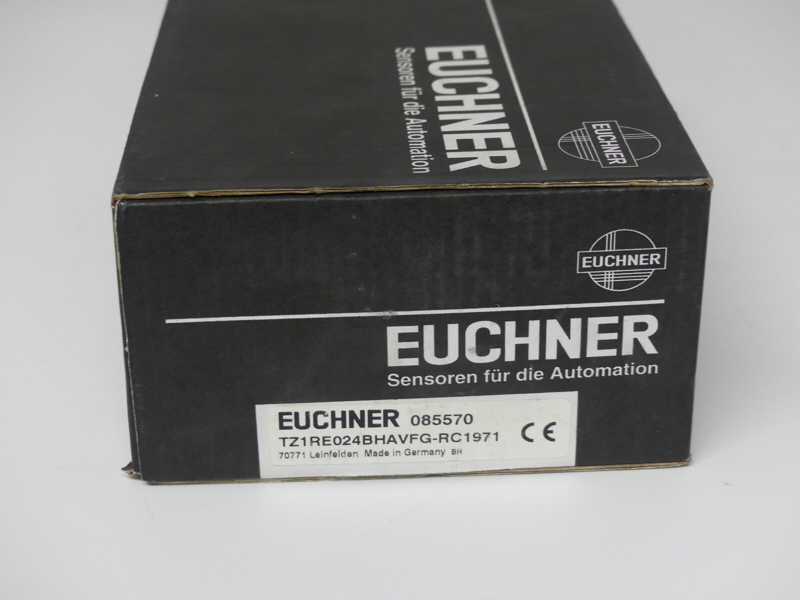 EUCHNER SICHERHEITSSCHALTER TZ1RE024BHAVFG-RC1971