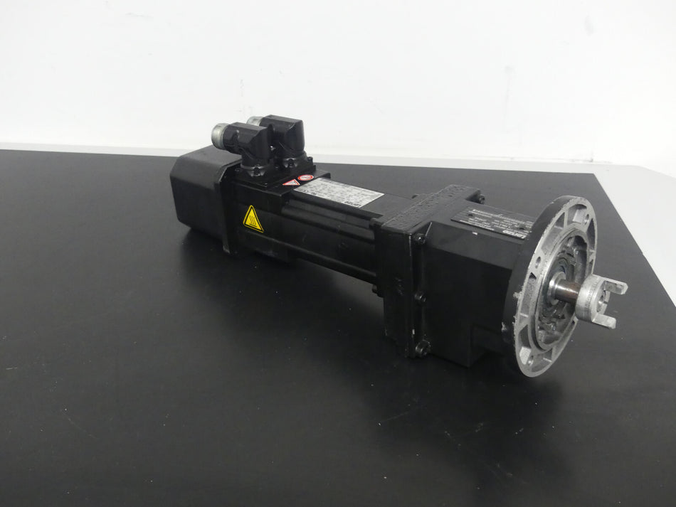 Lenze Servomotor  MCS 06F41-SRSB0-Z0B0-ST5S00N-R0SU mit Getriebe GST03-2S s.B