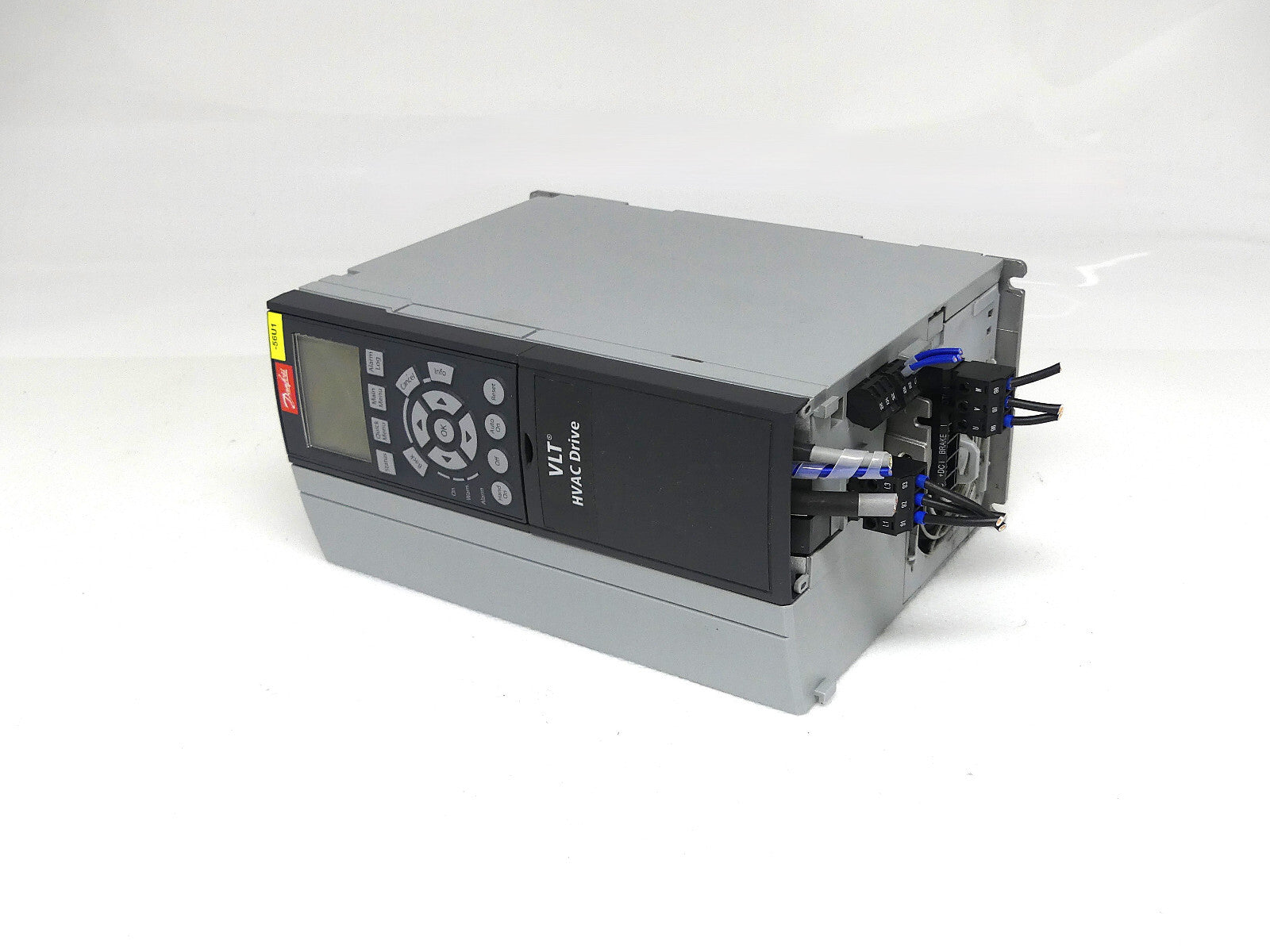 Danfoss VLT FC-102P7K5T4E20H1XGXXXXSXXXXAXBXCXXXXDX
