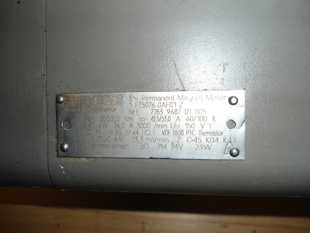 SIEMENS SERVOMOTOR  1FT5076-0AF01-Z ,1FT5076-0AF01-Z