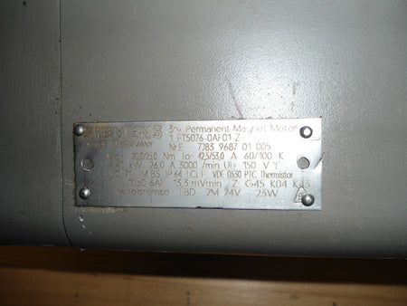 SIEMENS SERVOMOTOR  1FT5076-0AF01-Z ,1FT5076-0AF01-Z